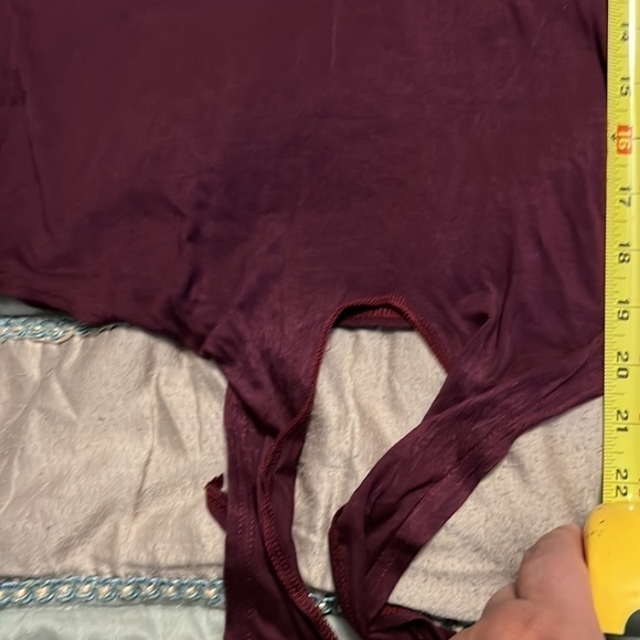 BOOHOO WOMENS MAROON TIE FRONT TEE SZ2 - Picture 12 of 12